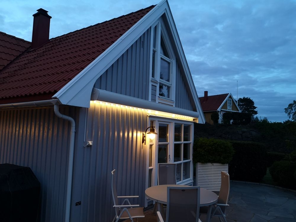 Kassettmarkise m ledlys, Bredde 655-700 cm x 310 cm utfall